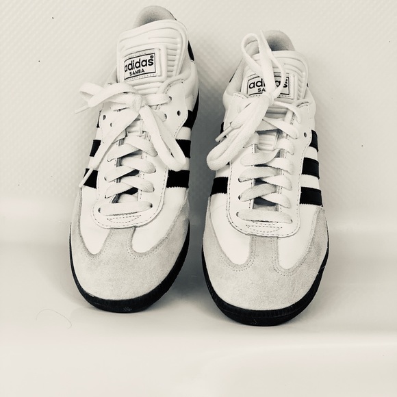 Shoes - Picture 8 of 8